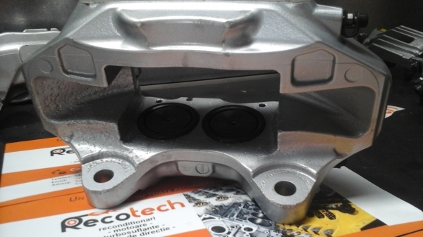 Reparatii etrier fata dreapta VOLKSWAGEN TOUAREG (2002-)