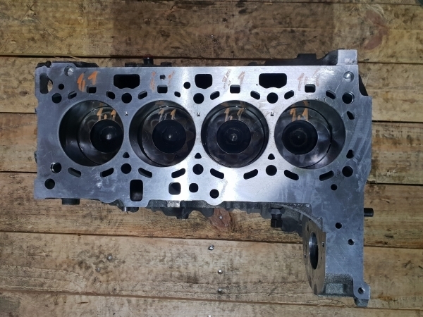 Reparatii blocuri motoare ambielate BMW 3 E90/E91/E92/E93 (2005-)